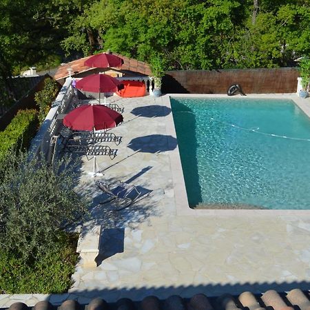 Villa Jalna Chambre, Suites Et Appartement Roquefort-les-Pins Exterior photo